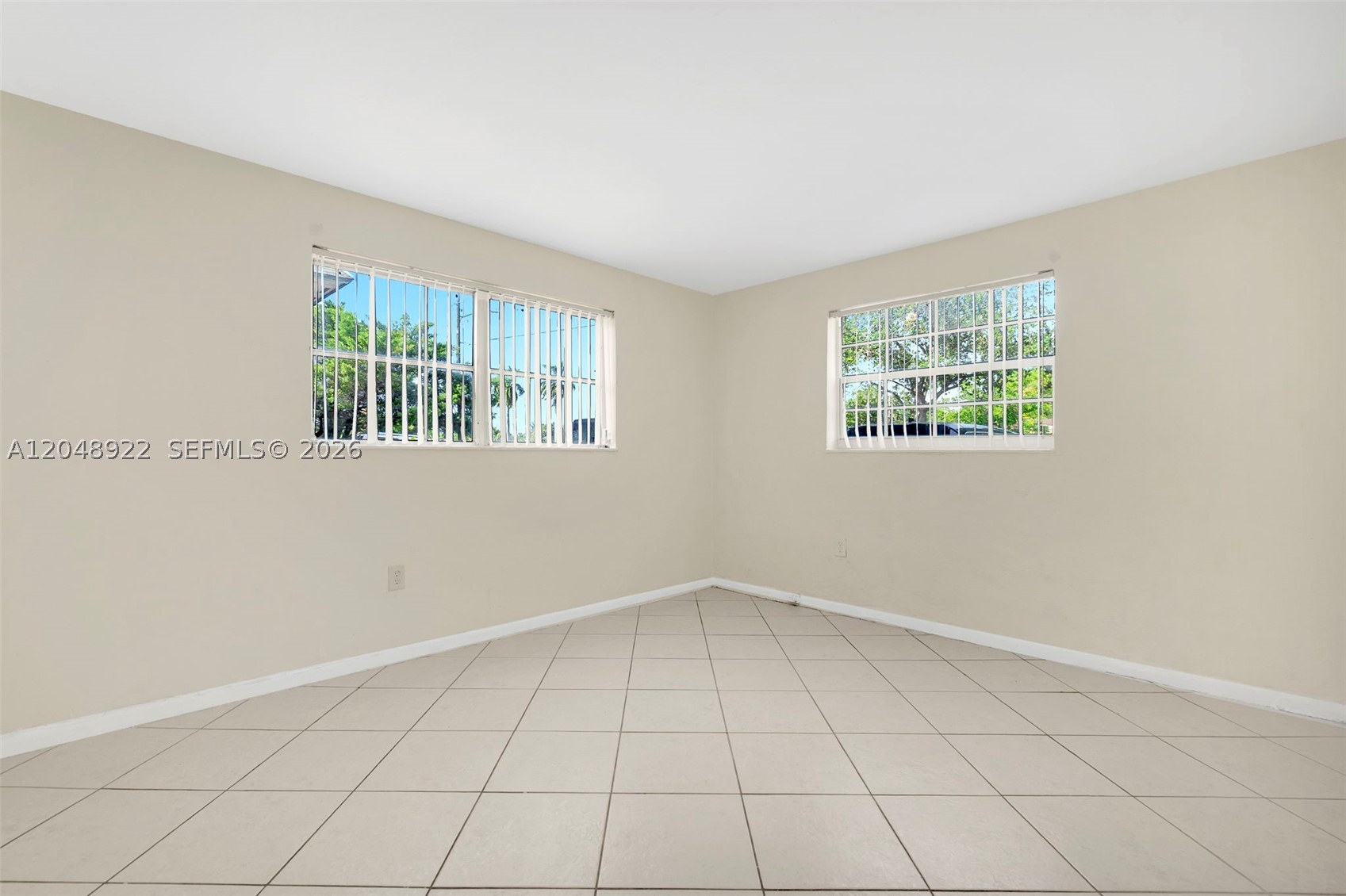SUNRISE GOLF VILLAGE SEC - Residential Income