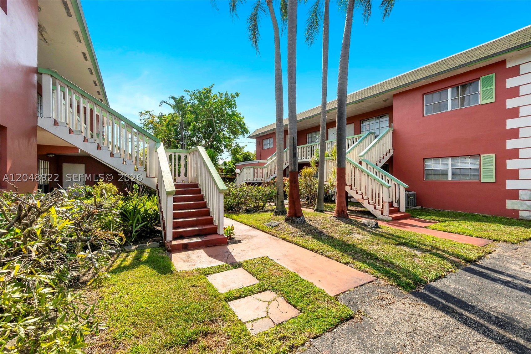 SUNRISE GOLF VILLAGE SEC - Residential Income