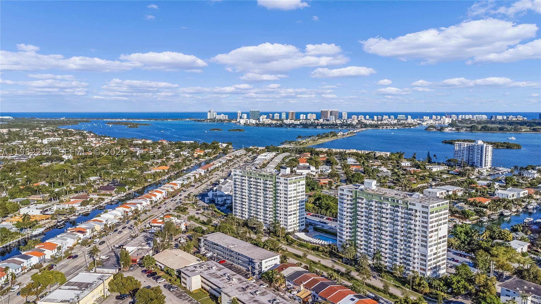 BAYVIEW TOWERS CONDO SOUT - Residential