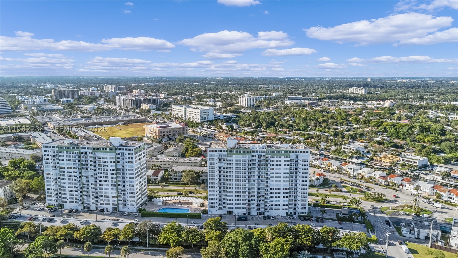 BAYVIEW TOWERS CONDO SOUT - Residential