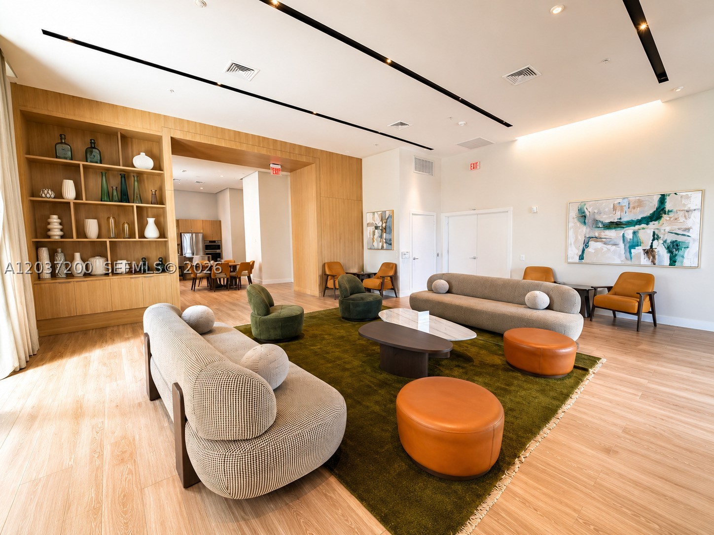 IVY CONDO - Residential Lease