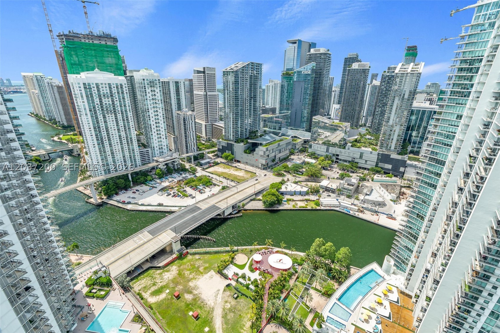 IVY CONDO - Residential Lease
