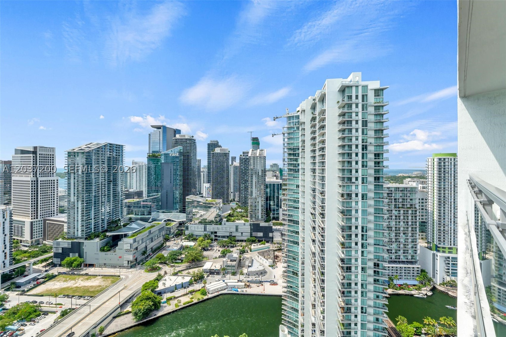 IVY CONDO - Residential Lease