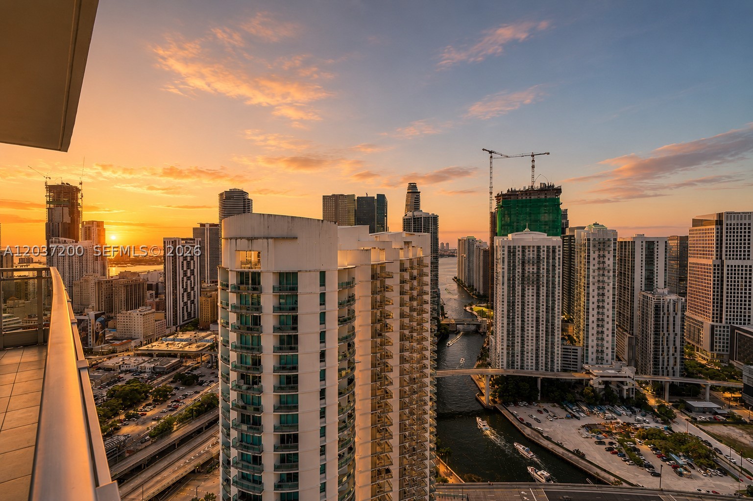IVY CONDO - Residential Lease