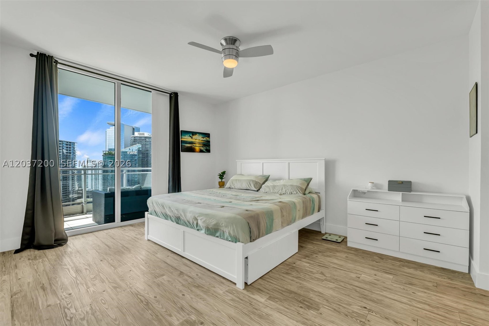 IVY CONDO - Residential Lease