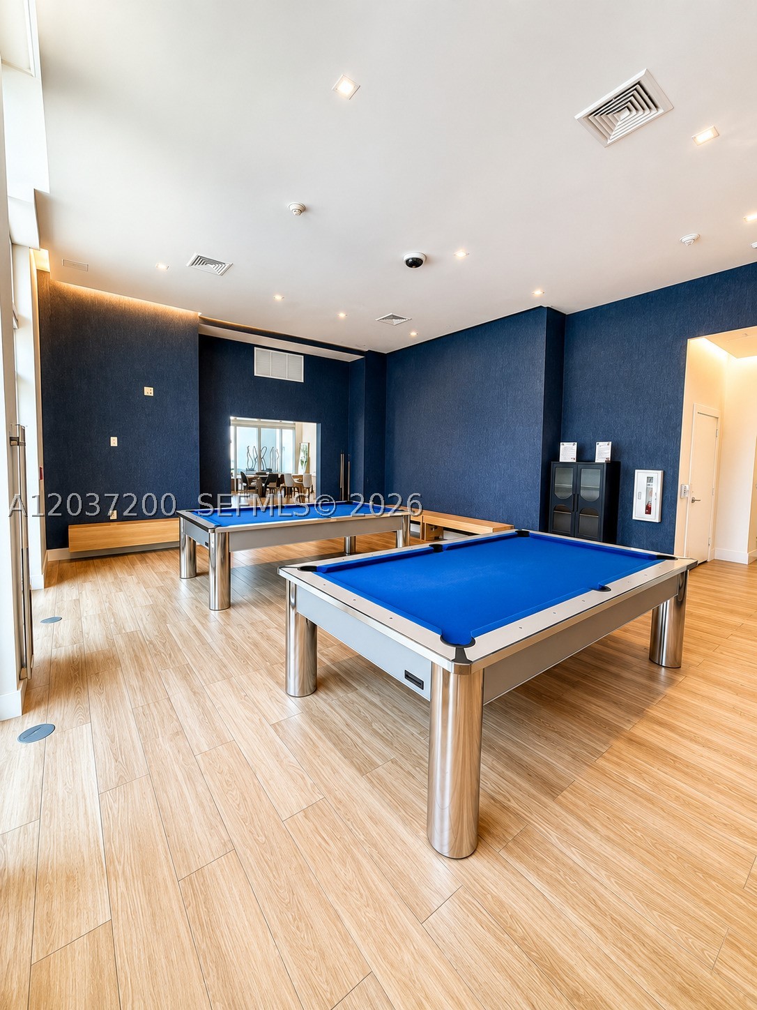 IVY CONDO - Residential Lease