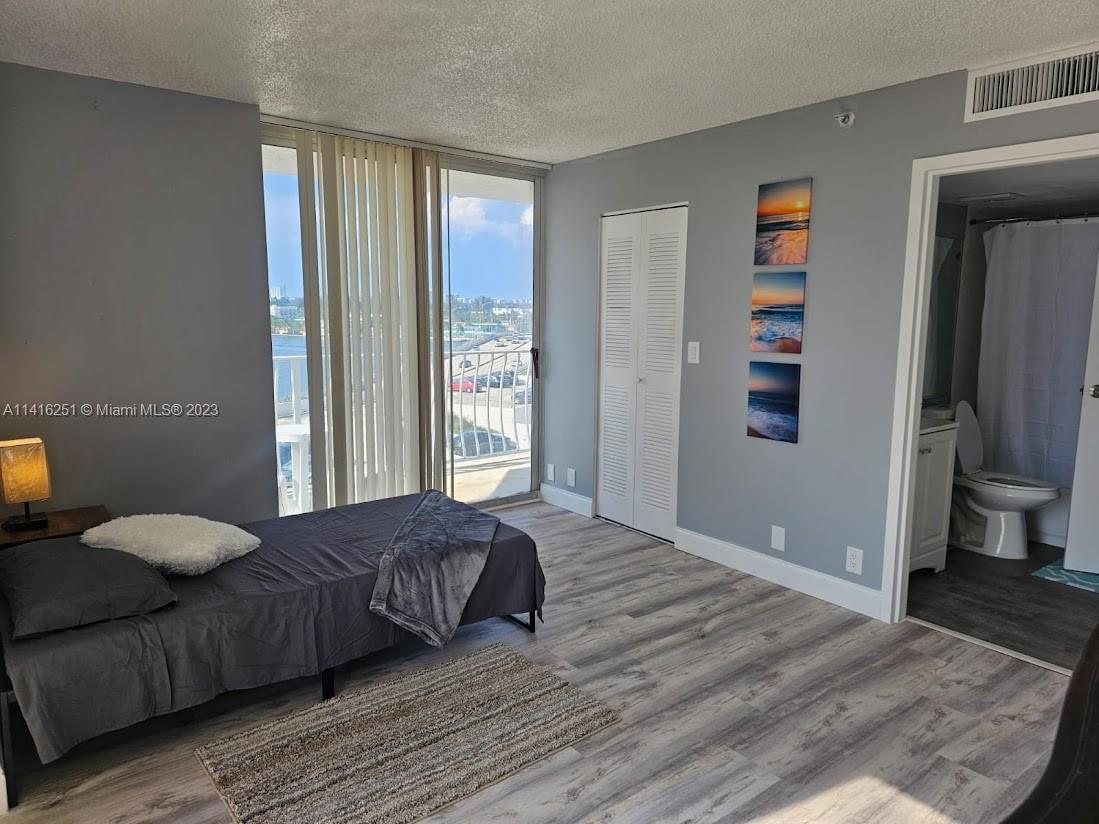 THE GRANDVIEW PALACE COND - Residential Lease