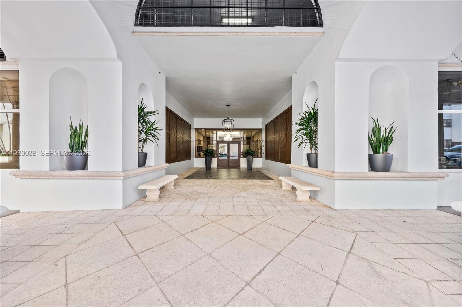GABLES PARK TOWER - Residential