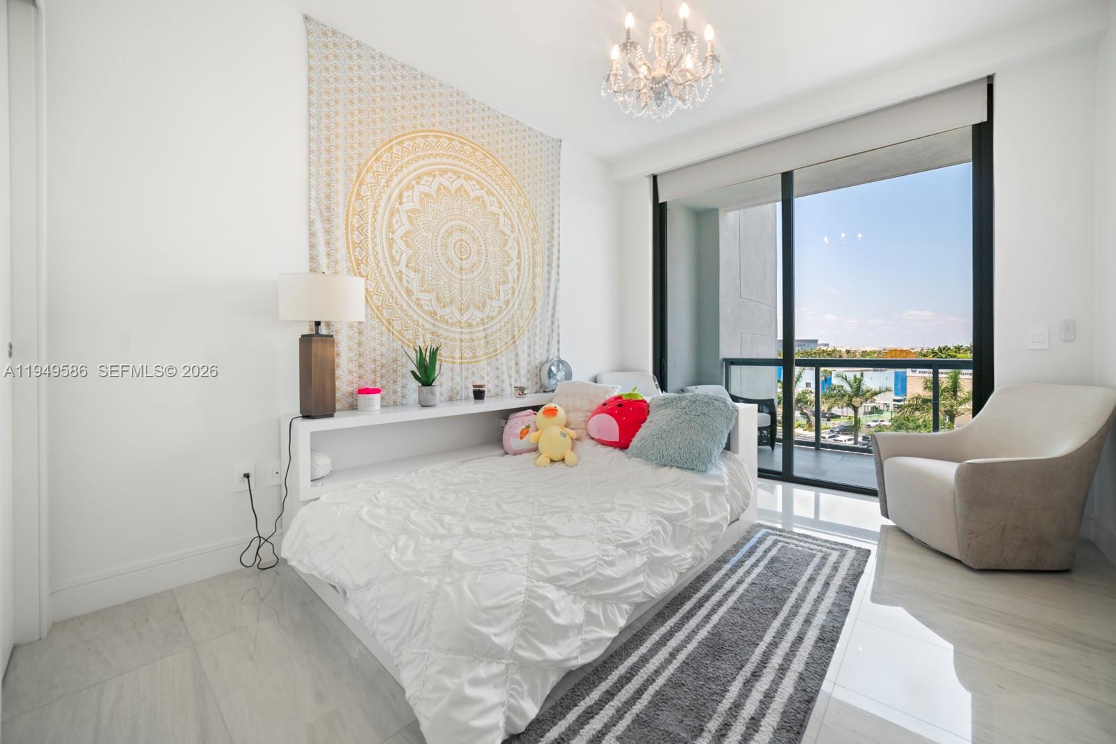 ECHO CONDO - Residential