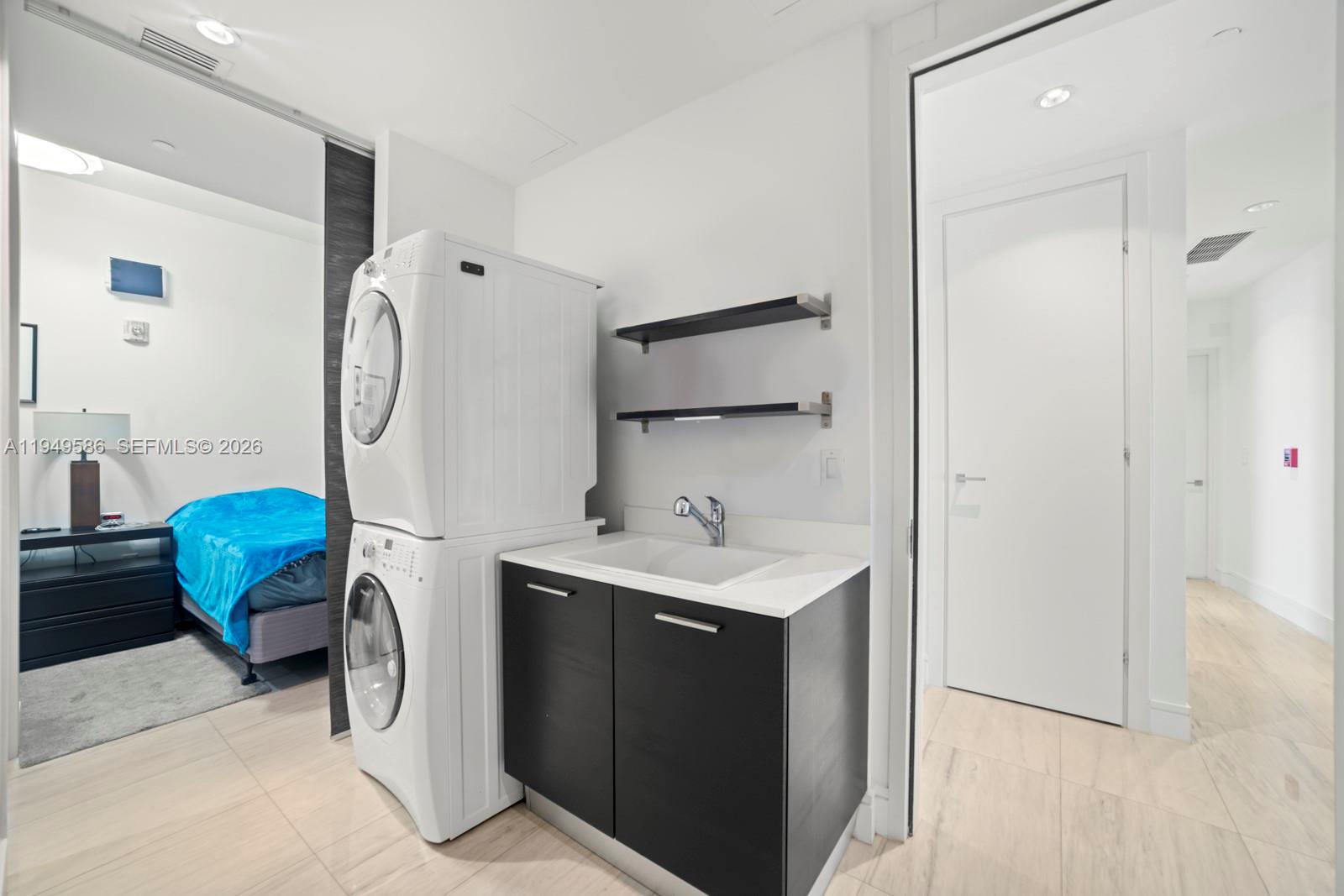 ECHO CONDO - Residential