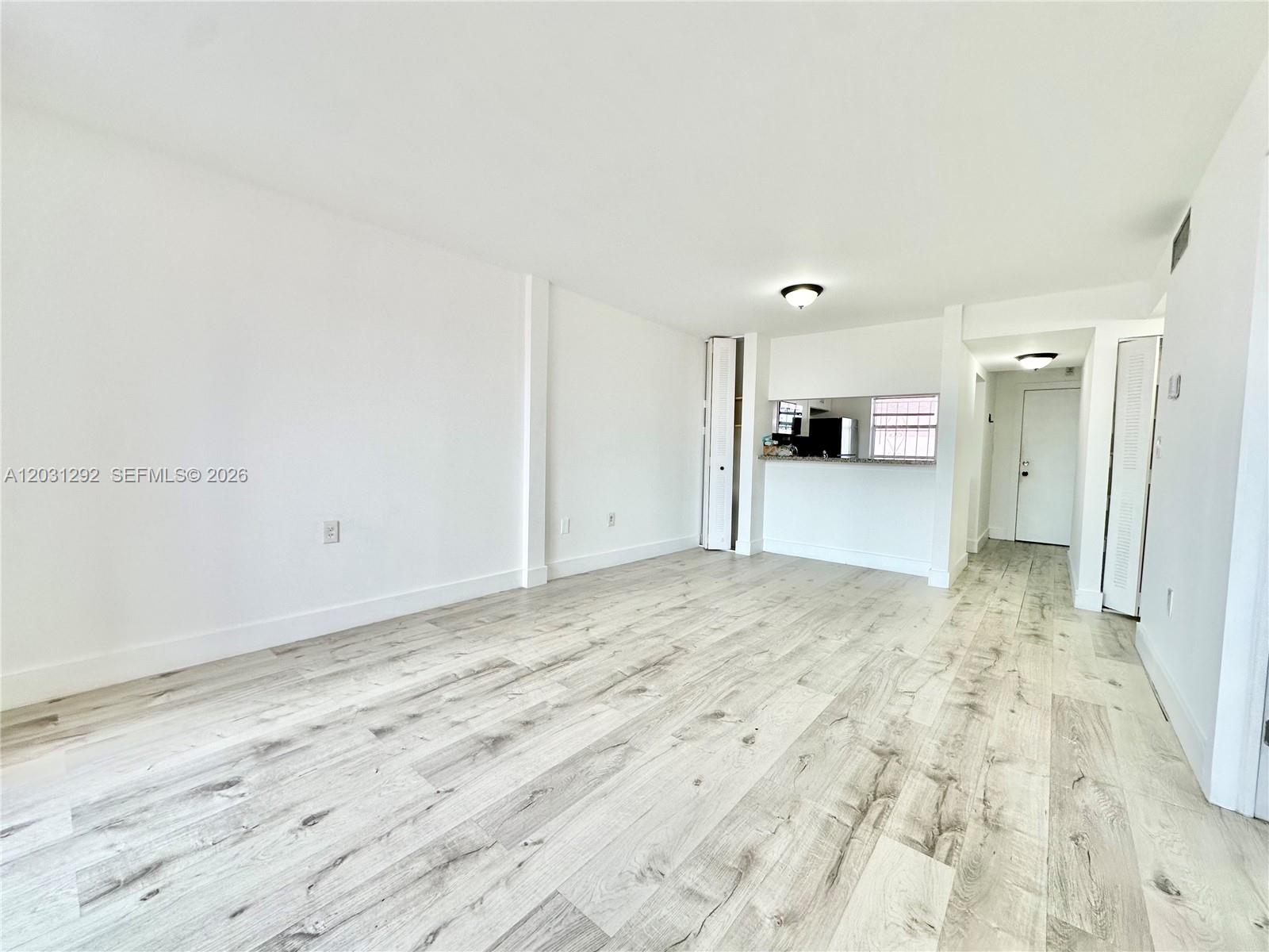 POINT SOUTH CONDO - Residential Lease
