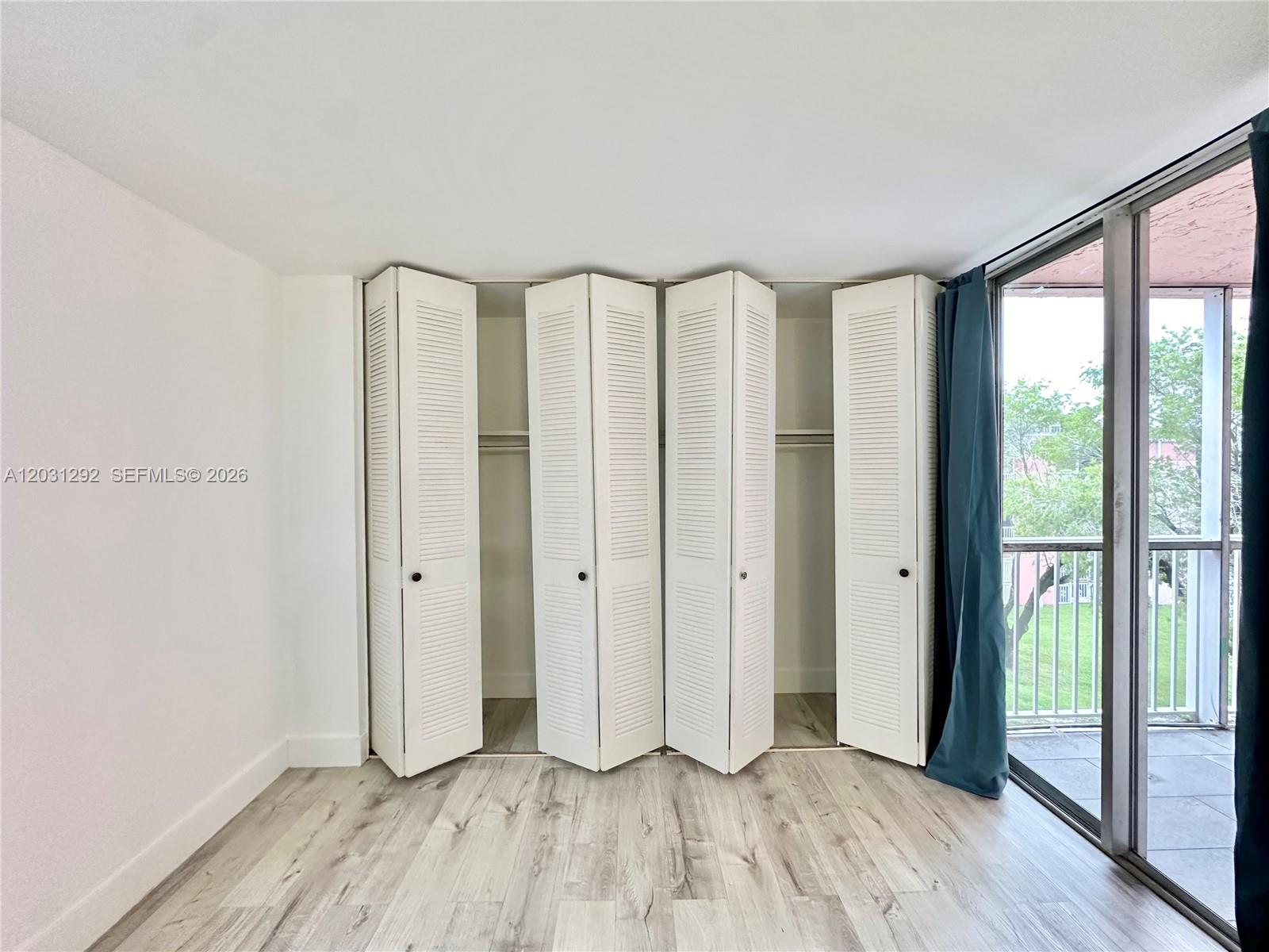 POINT SOUTH CONDO - Residential Lease