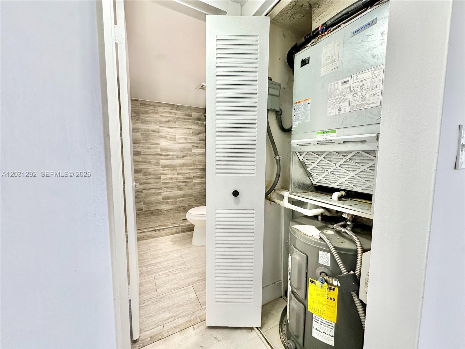 POINT SOUTH CONDO - Residential Lease