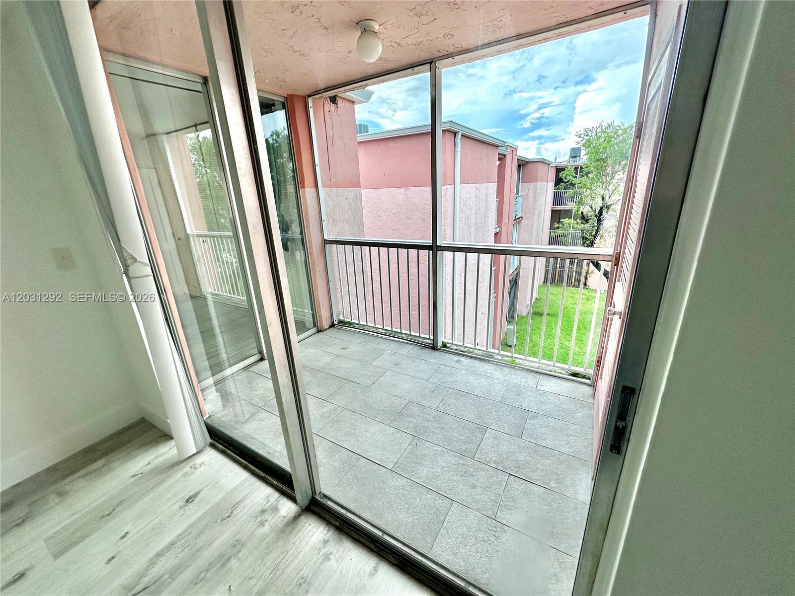 POINT SOUTH CONDO - Residential Lease