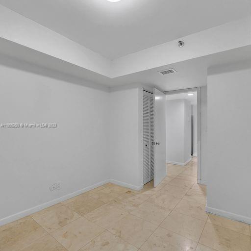 VENETIA CONDO - Residential