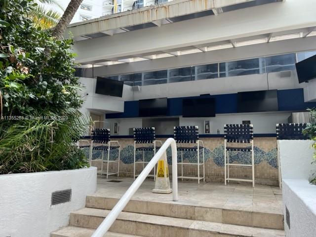 VENETIA CONDO - Residential