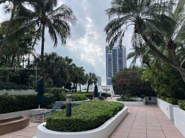 VENETIA CONDO - Residential