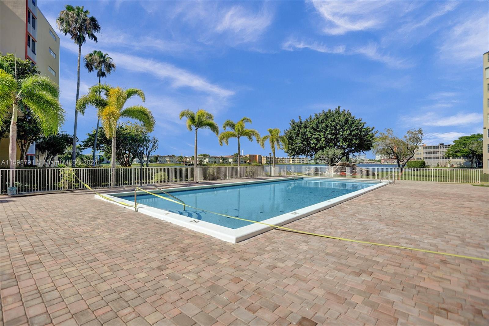 JADE WINDS GROUP - - Residential