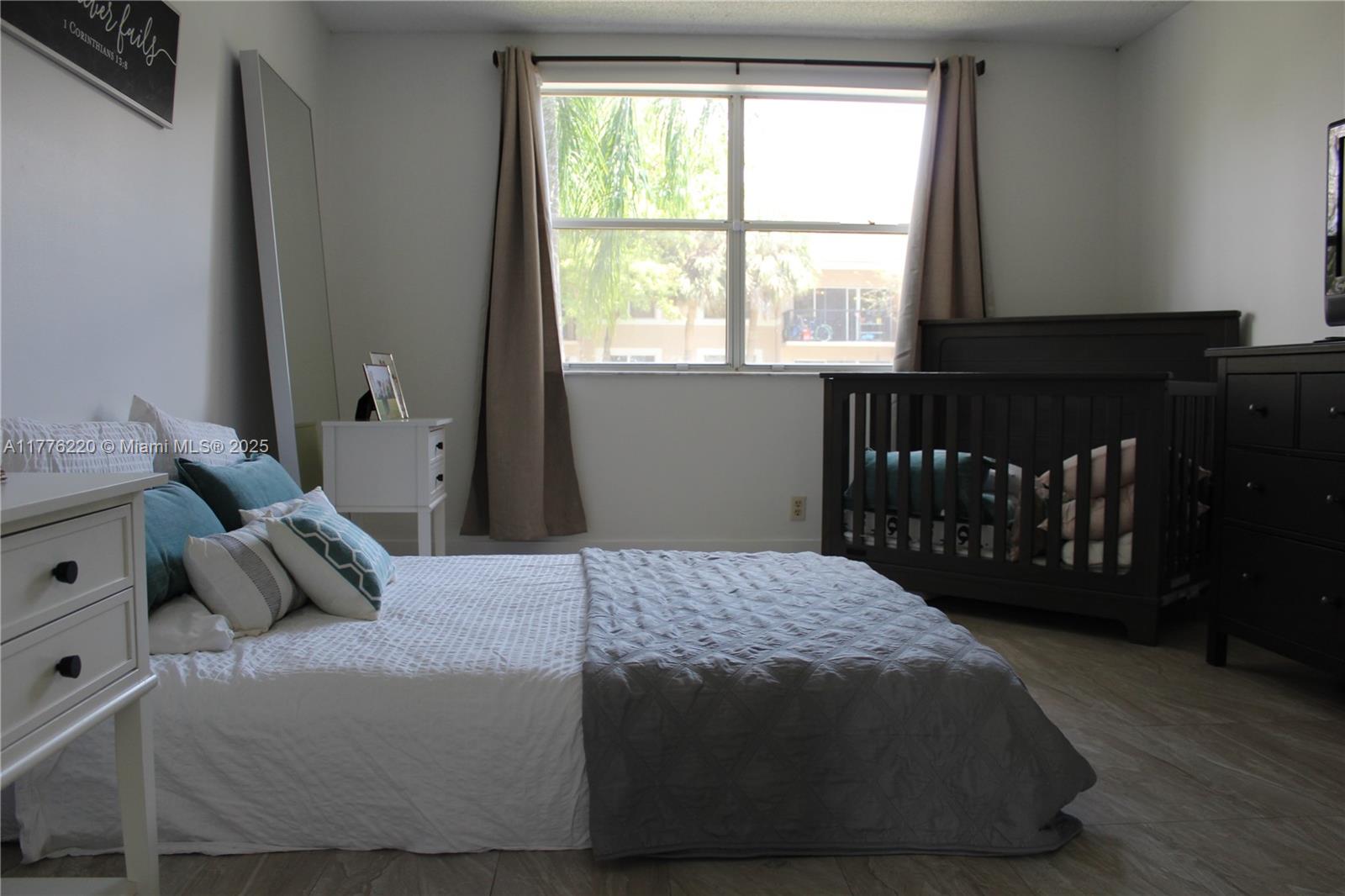 EDGEWATER CONDO - Residential Lease