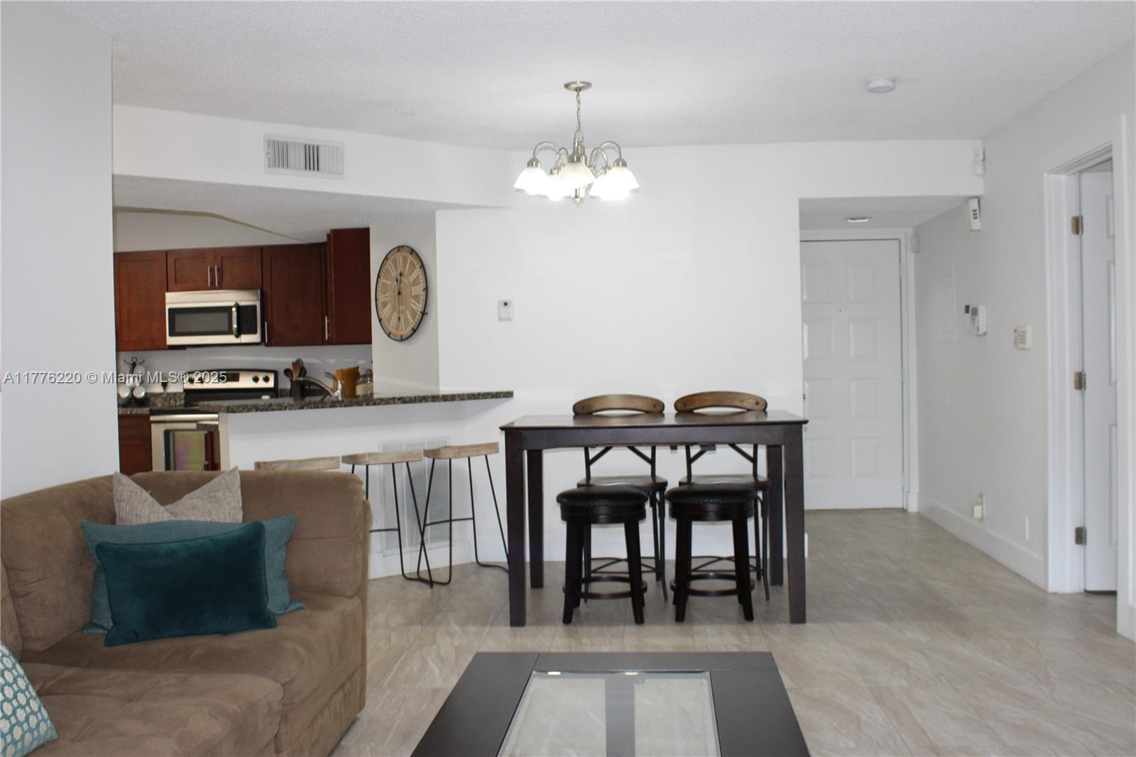 EDGEWATER CONDO - Residential Lease