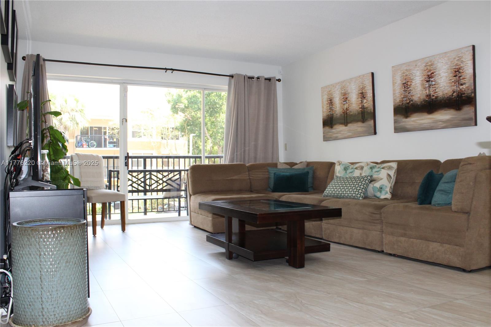 EDGEWATER CONDO - Residential Lease