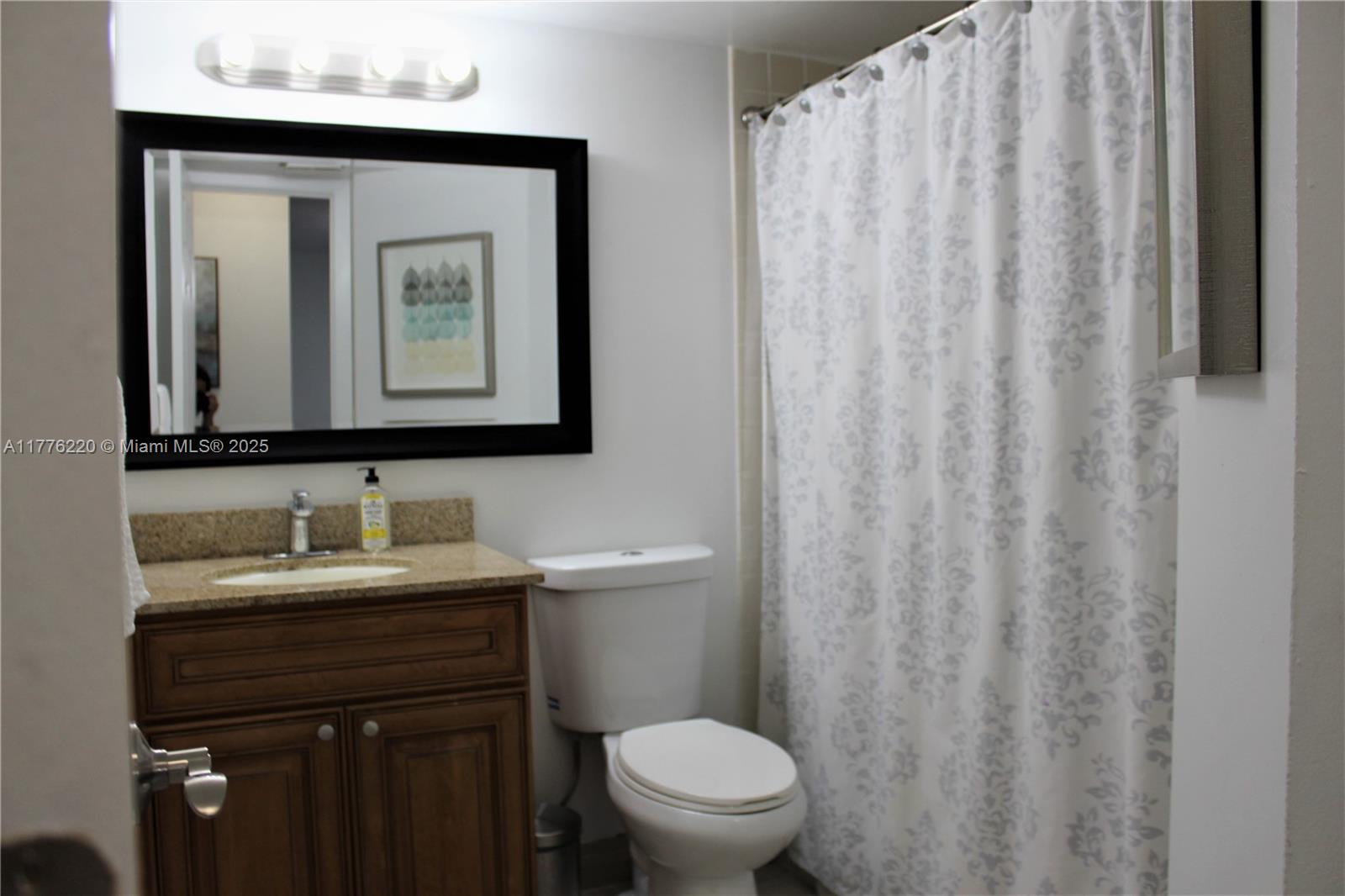 EDGEWATER CONDO - Residential Lease