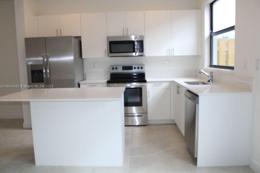 SIENA RESERVE SOUTH - Residential Lease