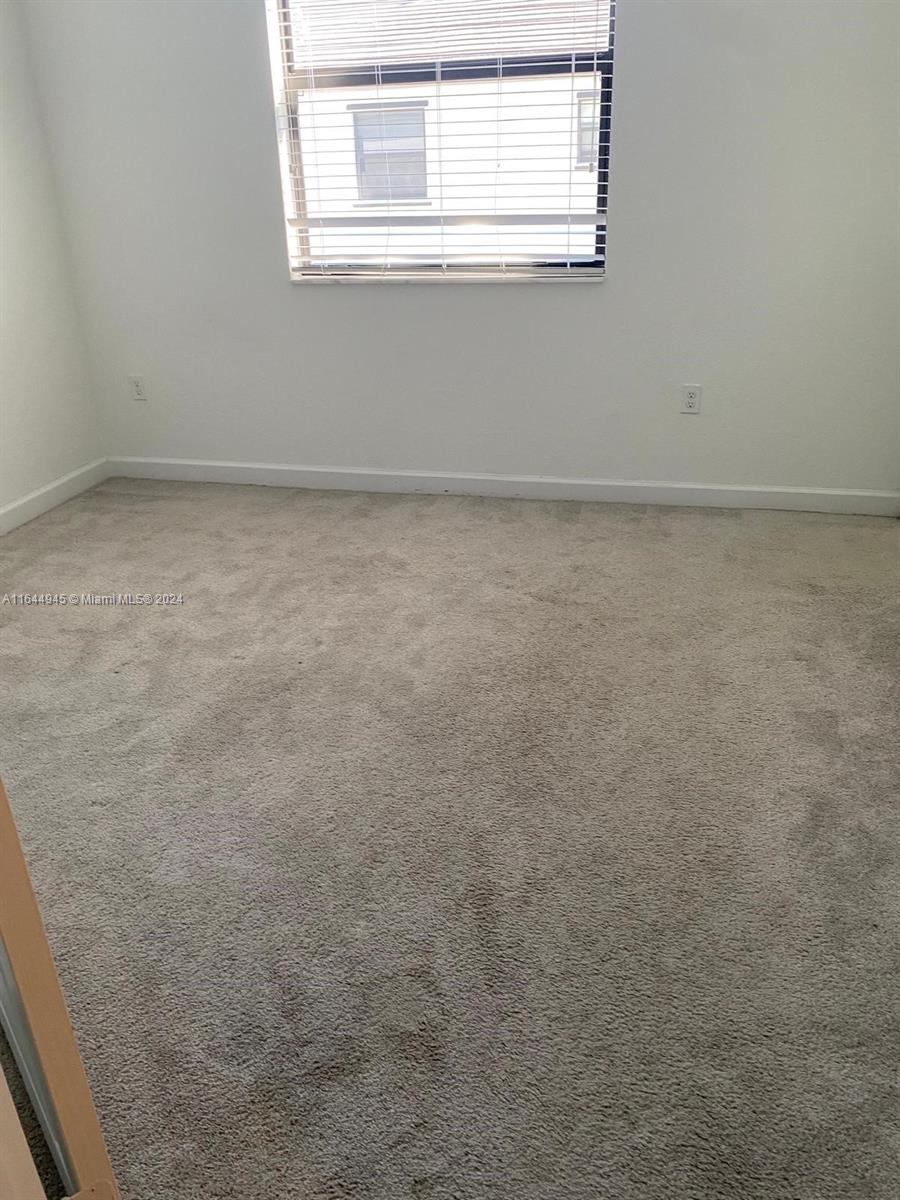 SIENA RESERVE SOUTH - Residential Lease