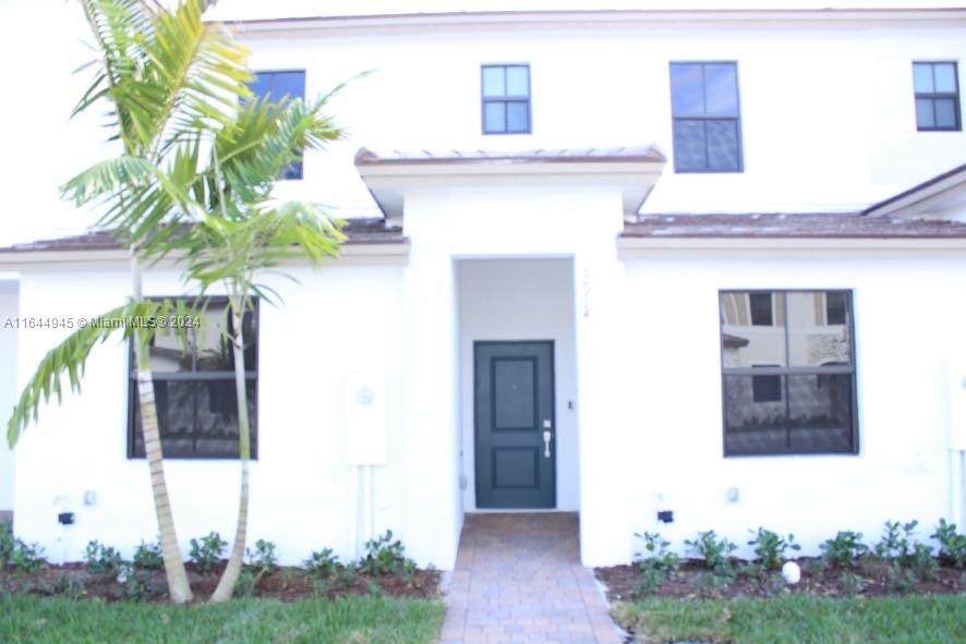 SIENA RESERVE SOUTH - Residential Lease