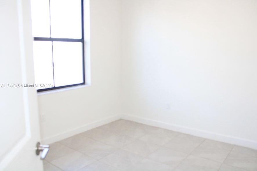 SIENA RESERVE SOUTH - Residential Lease
