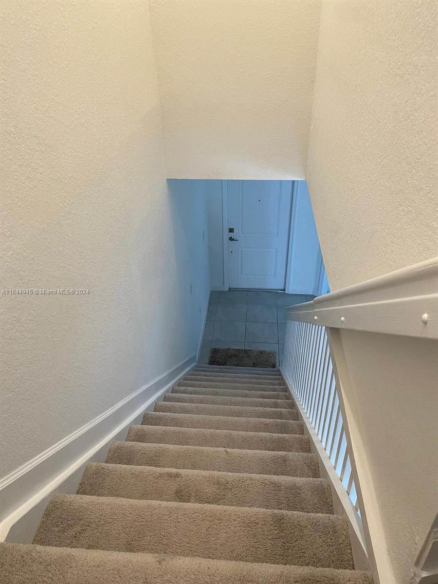 SIENA RESERVE SOUTH - Residential Lease