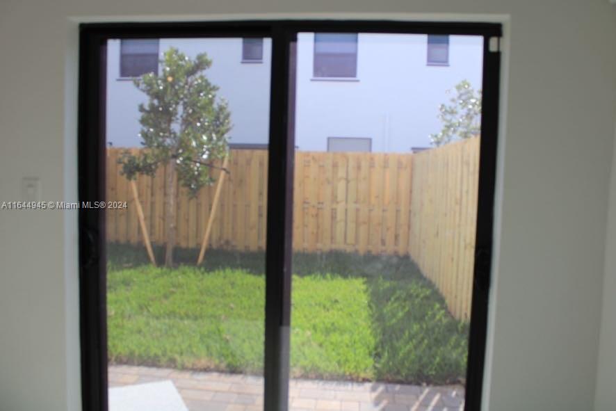 SIENA RESERVE SOUTH - Residential Lease