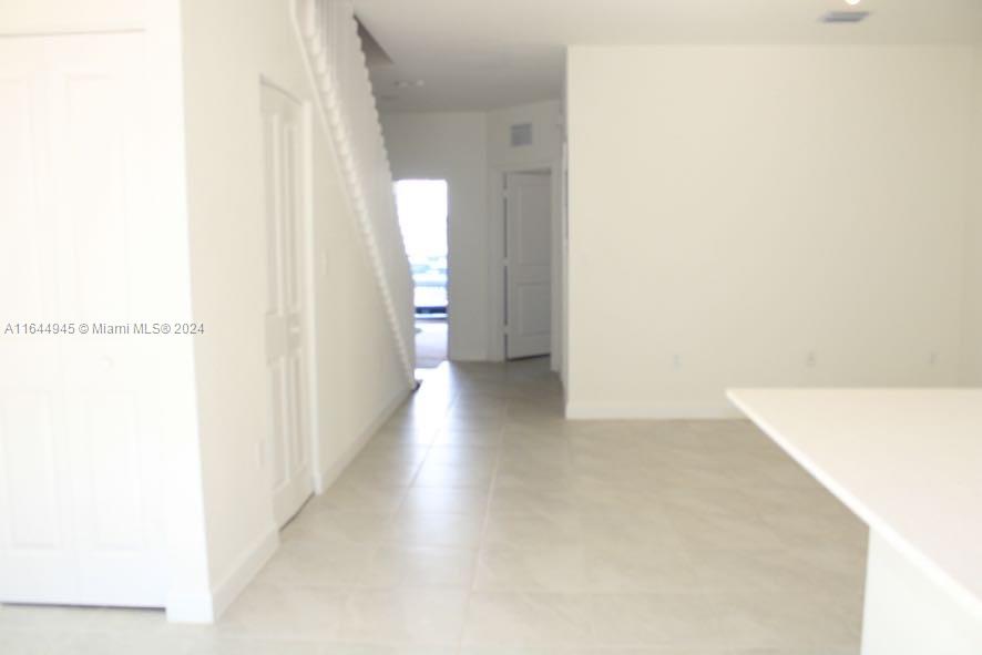SIENA RESERVE SOUTH - Residential Lease