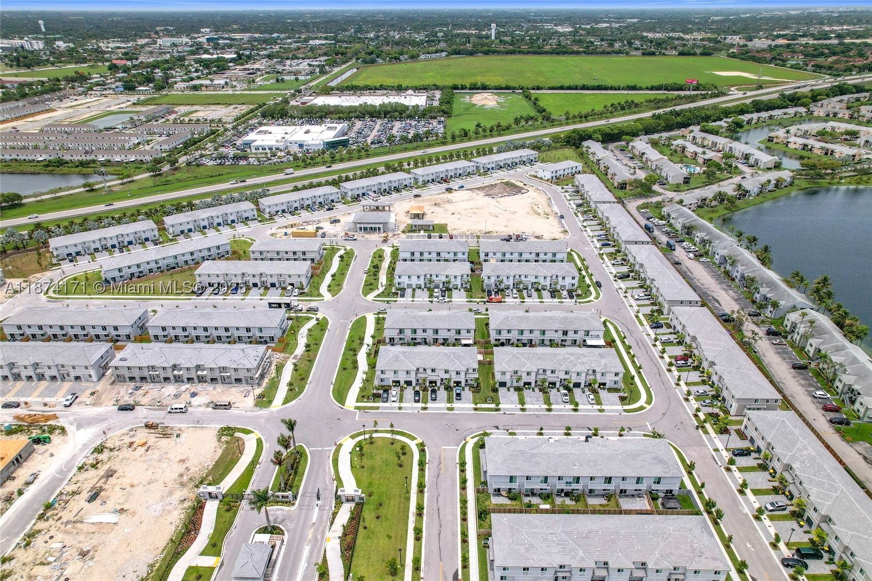 Terra Sol - Residential