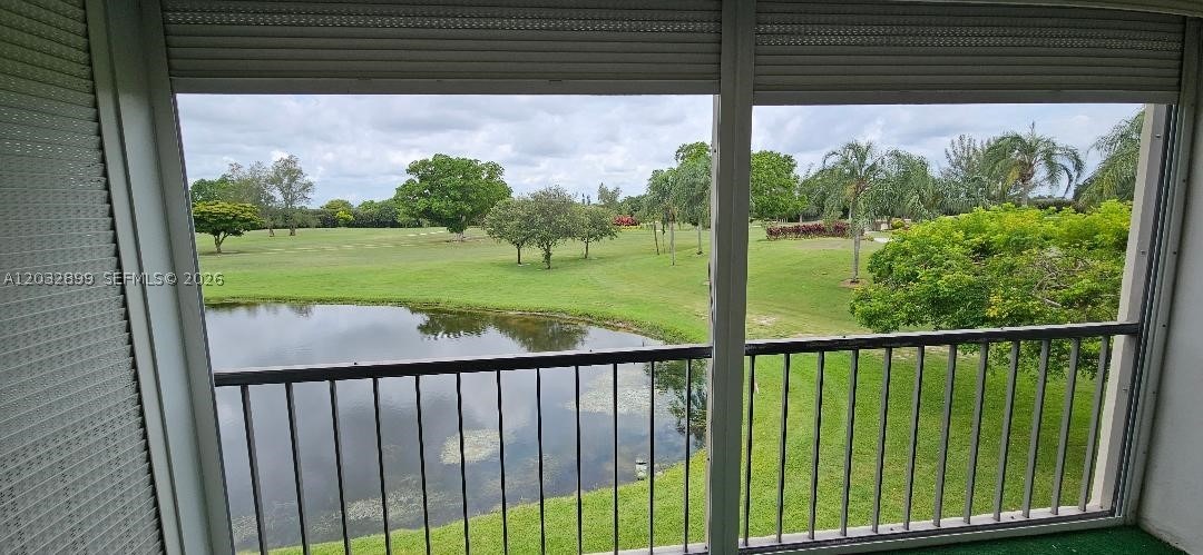 HOLLYBROOK GOLF AND - Residential