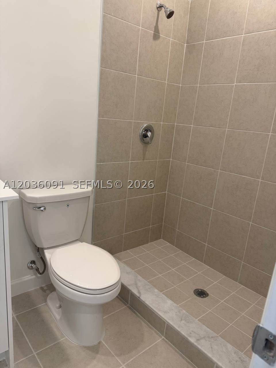 CENTURY PARK SQUARE NORTH - Residential Lease