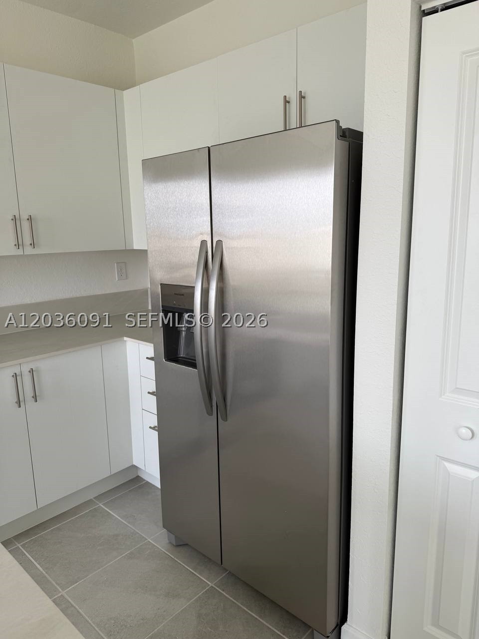 CENTURY PARK SQUARE NORTH - Residential Lease