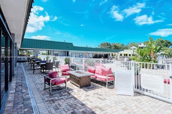 SARASOTA CAY CLUB CONDO - Residential