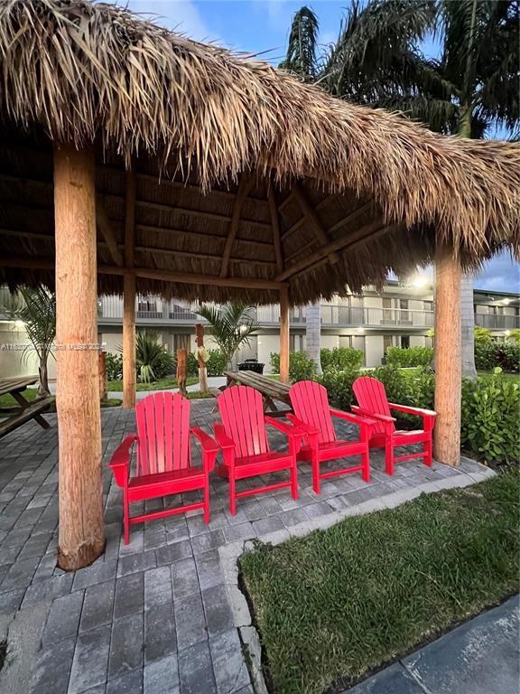 SARASOTA CAY CLUB CONDO - Residential