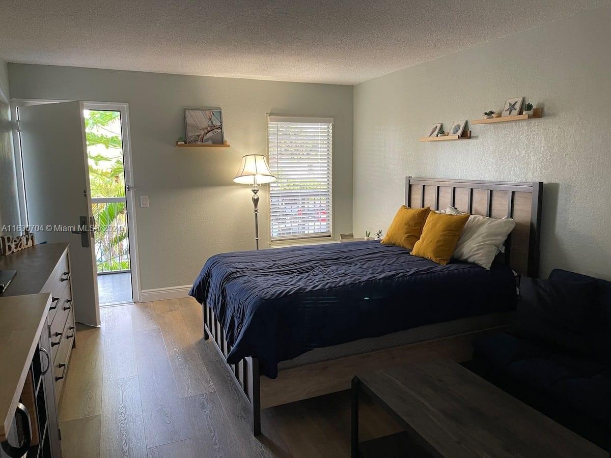 SARASOTA CAY CLUB CONDO - Residential