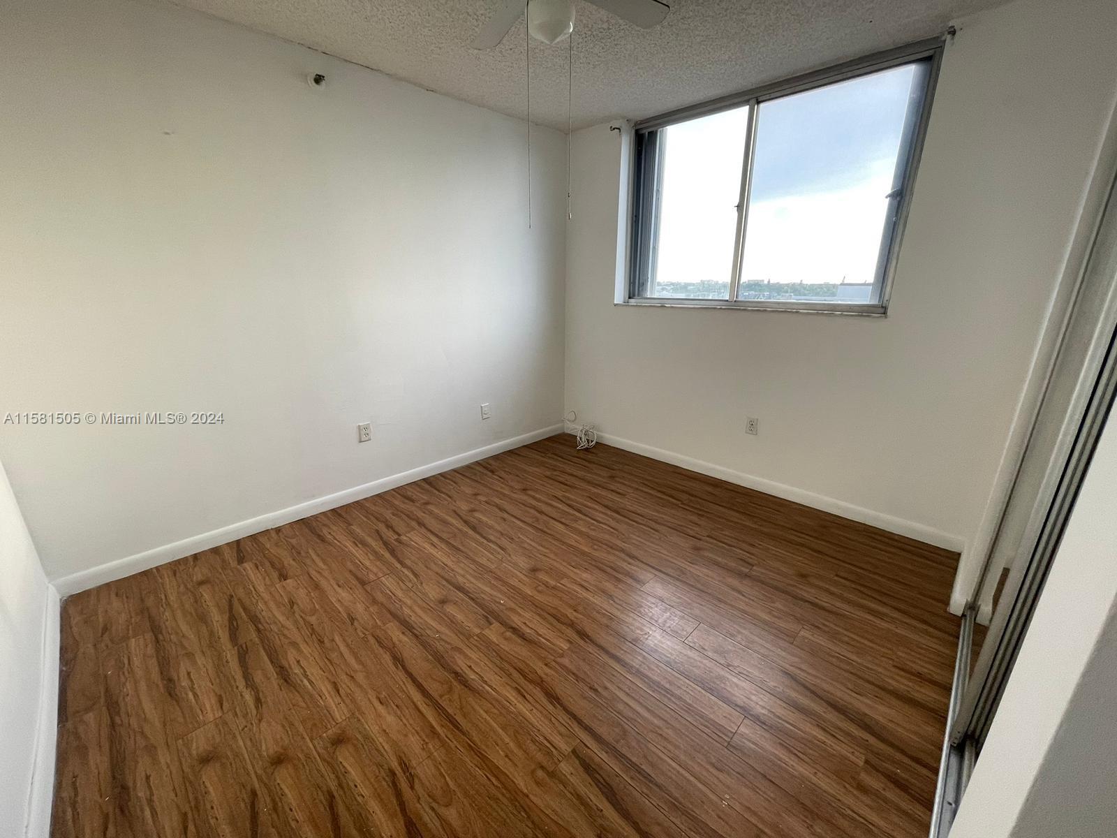 RIVER RUN CONDO PH I - Residential Lease