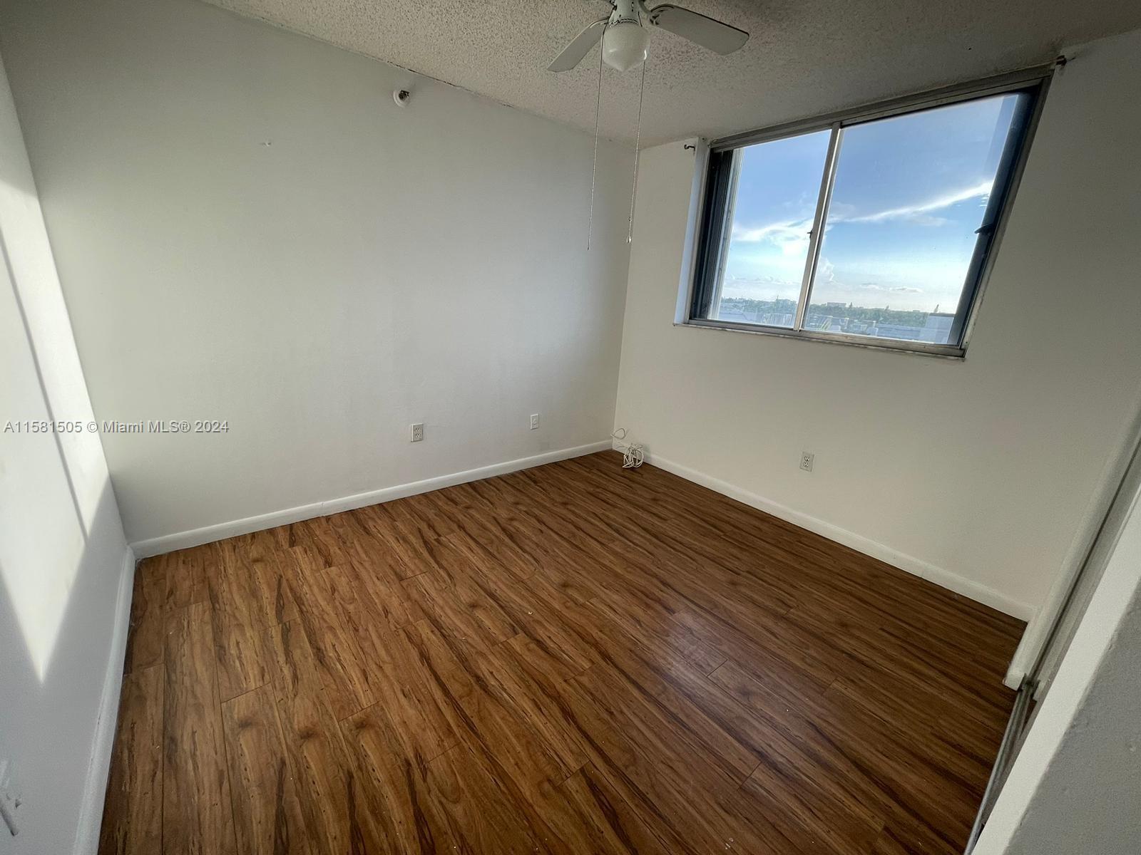 RIVER RUN CONDO PH I - Residential Lease