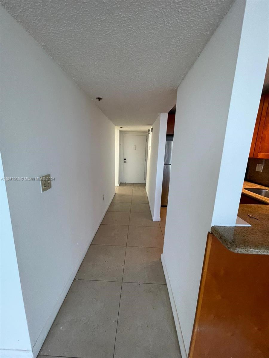 RIVER RUN CONDO PH I - Residential Lease