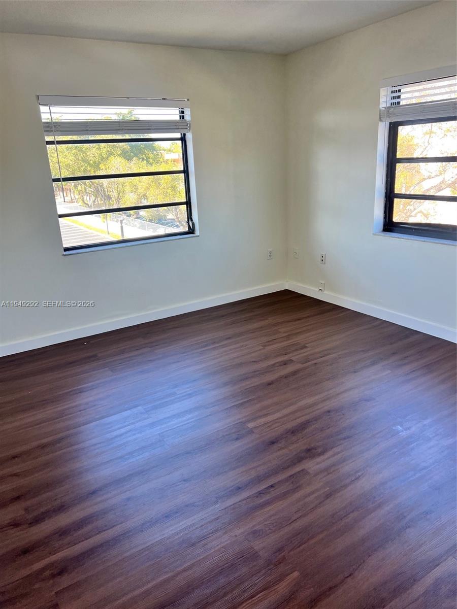 NOB HILL WEST CONDO - Residential
