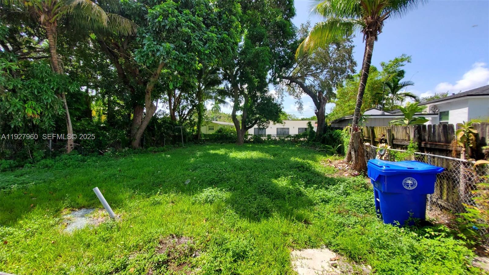 Exceptional development opportunity in one of Miami’s fastest-growing corridors! This 2-bed/1-bath home sits on a 7,200 SF lot with highly desirable T3-O zoning, allowing for the construction of one duplex. Architectural floor plans are completed and ready to be submitted to the City, giving developers and investors a head start on the permitting process. The property is partially remodeled and currently rented, offering immediate income while planning your project.
Whether you hold, improve, or build new, this property presents a rare chance to secure a large lot in a prime urban core neighborhood. Do not miss this opportunity!