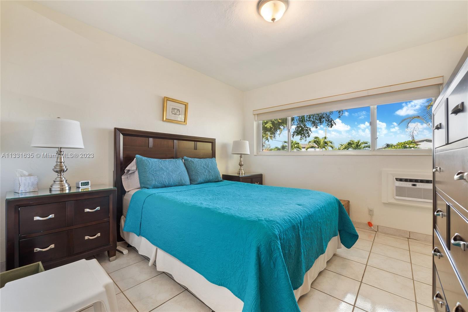 CORAL WAY VILLAGE SEC A P - Residential