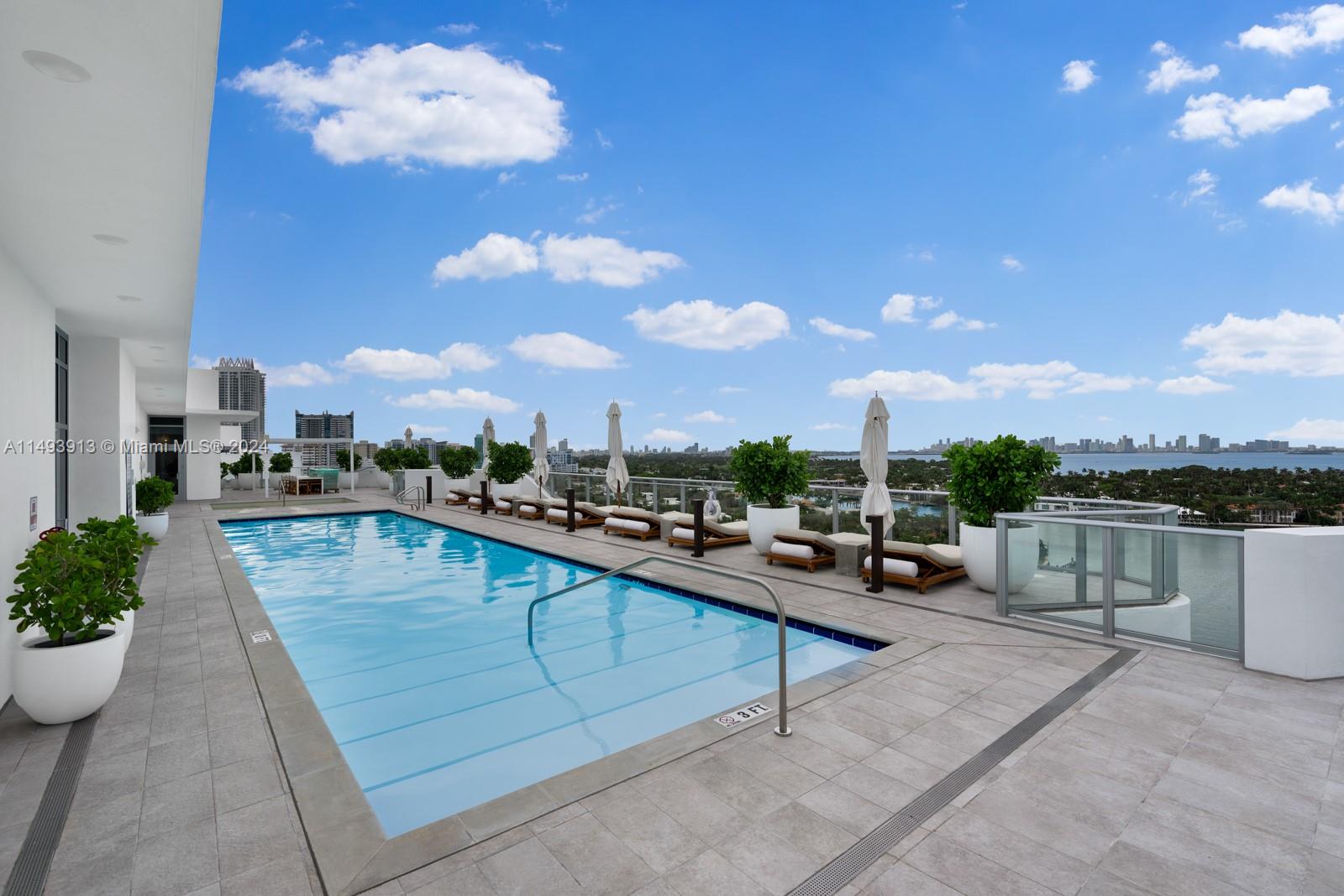 MONACO YACHT CLUB RESIDENC - Residential