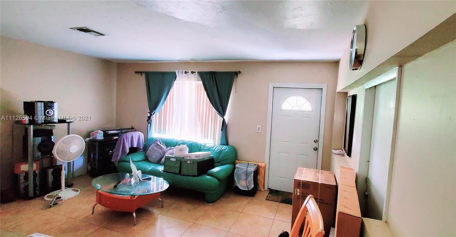 MIAMI GARDENS ESTATES SEC - Residential
