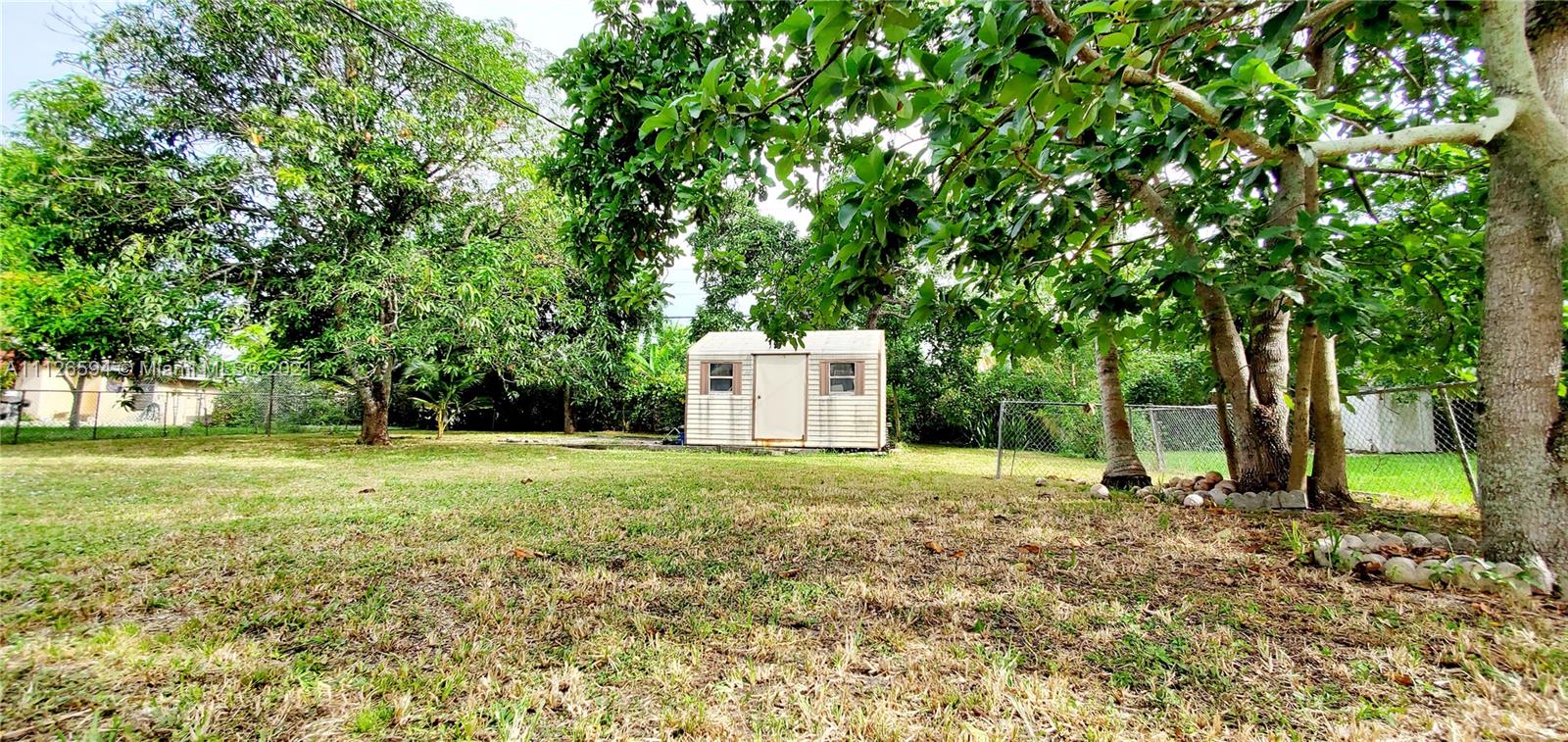 MIAMI GARDENS ESTATES SEC - Residential