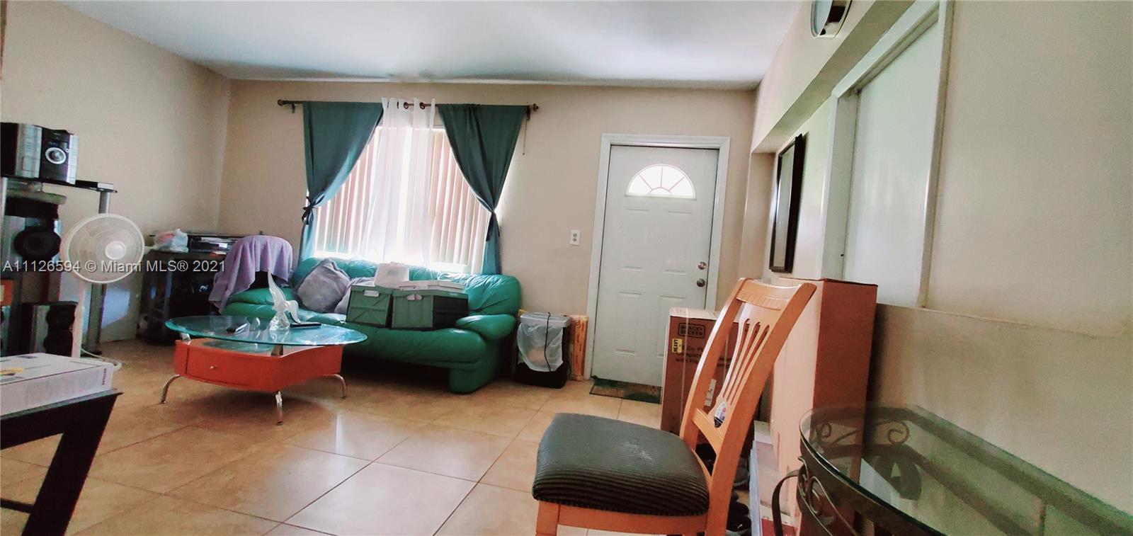MIAMI GARDENS ESTATES SEC - Residential